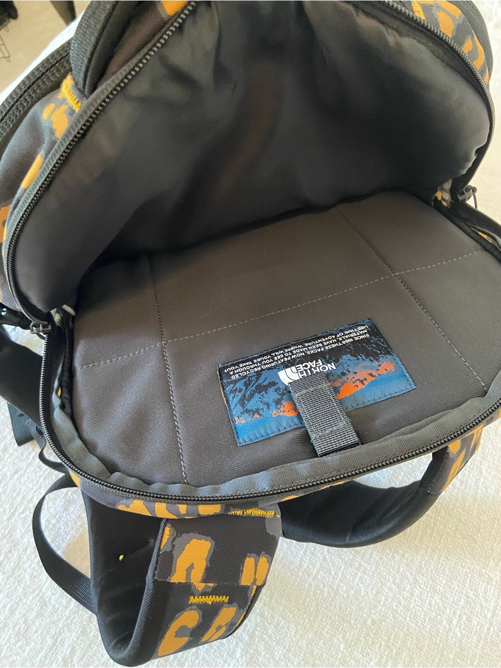 The North Face Borealis Cheetah Print Black & Gold Backpack Unisex 27L - Picture 12 of 16